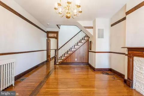 Living - 27 Ostend St E, Baltimore, MD 21230 photo 1 of 6