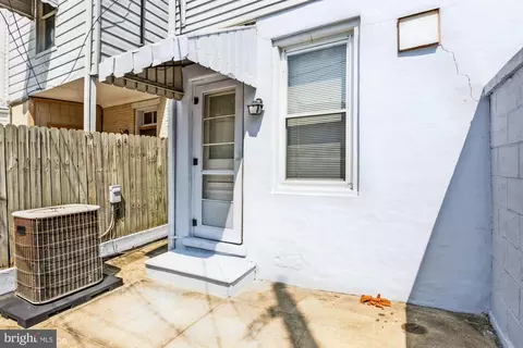 Exterior - 27 Ostend St E, Baltimore, MD 21230 photo 3 of 4
