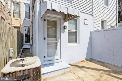 Exterior - 27 Ostend St E, Baltimore, MD 21230 photo 4 of 4