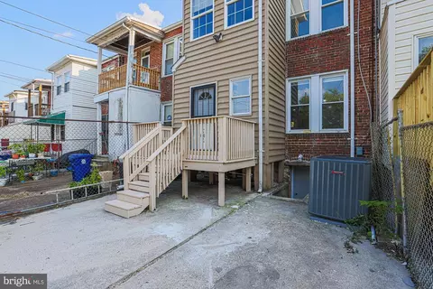 Exterior - 3118 Sequoia Ave, Baltimore, MD 21215 photo 4 of 6