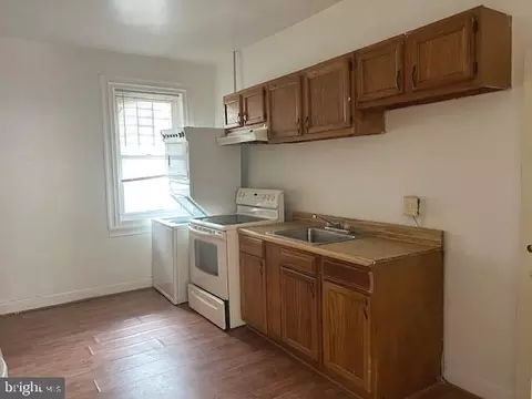 2608 Grogan Ave, Baltimore, MD 21213 photo 3