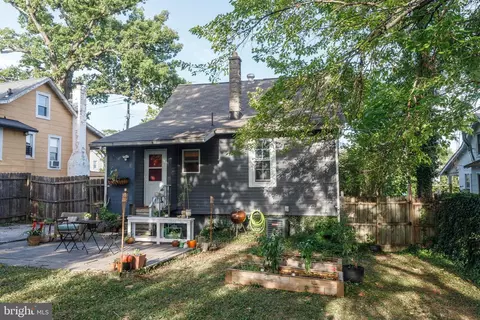 Exterior - 2703 Grindon Ave, Baltimore, MD 21214 photo 9 of 10