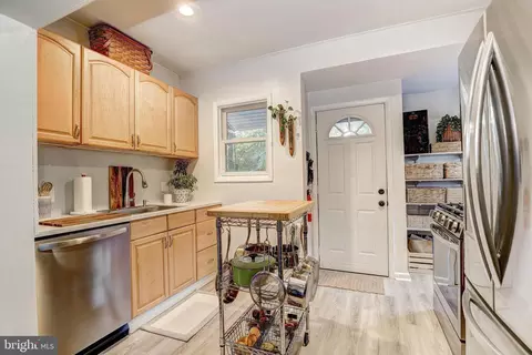 Kitchen - 2703 Grindon Ave, Baltimore, MD 21214 photo 1 of 2