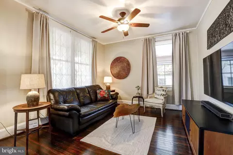 Living - 2703 Grindon Ave, Baltimore, MD 21214 photo 1 of 3