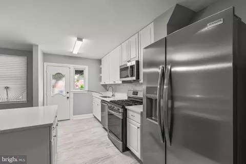 2317 Ashburton St, Baltimore, MD 21216 photo 8