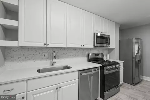 2317 Ashburton St, Baltimore, MD 21216 photo 10