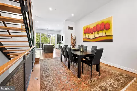 Dining - 1741 Aliceanna St, Baltimore, MD 21231 photo 1 of 2