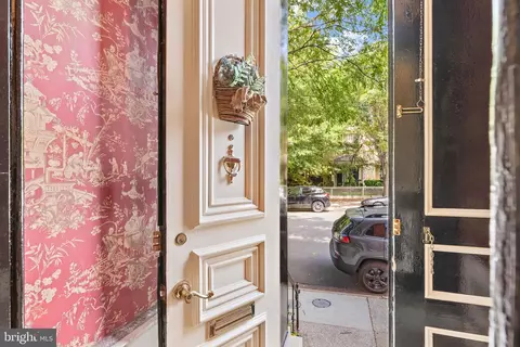 Entry Way - 229 W Lanvale St W, Baltimore, MD 21217 photo 1 of 7