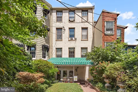 Exterior - 229 W Lanvale St W, Baltimore, MD 21217 photo 6 of 9