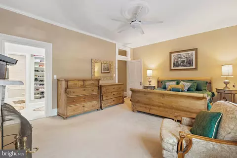Bedroom - 229 W Lanvale St W, Baltimore, MD 21217 photo 7 of 12