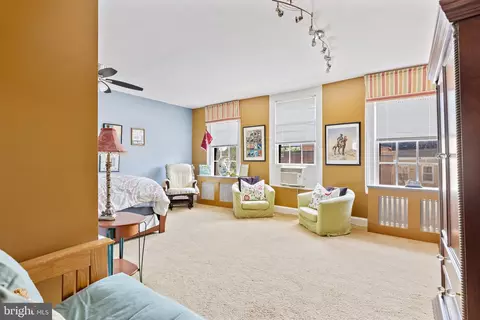Bedroom - 229 W Lanvale St W, Baltimore, MD 21217 photo 12 of 12