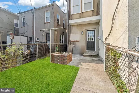 1510 E Madison St, Baltimore, MD 21205 photo 14
