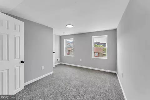 1510 E Madison St, Baltimore, MD 21205 photo 8