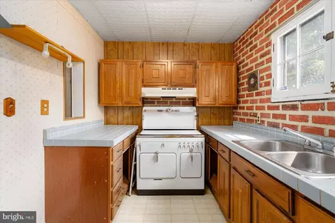 5219 Tramore Rd, Baltimore, MD 21214 photo 21