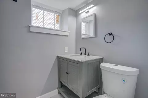 2221 Windsor Ave, Baltimore, MD 21216 photo 24