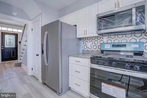 2221 Windsor Ave, Baltimore, MD 21216 photo 11
