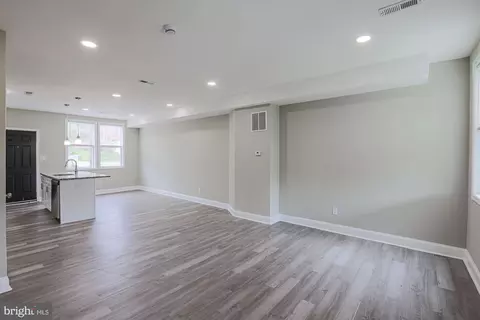 Living - 2506 W Cold Spring Ln, Baltimore, MD 21215 photo 1 of 6