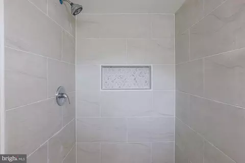 Bath - 2506 W Cold Spring Ln, Baltimore, MD 21215 photo 1 of 3