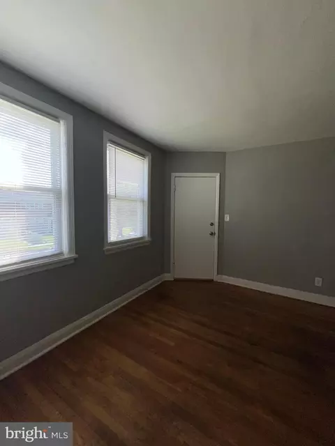 1128 Gleneagle Rd, Baltimore, MD 21239 photo 3