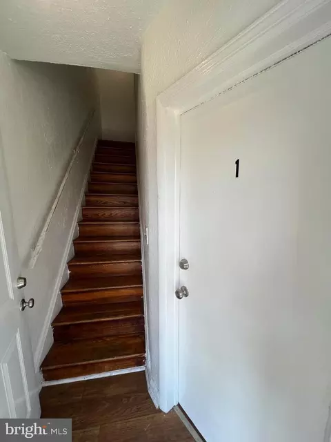 1128 Gleneagle Rd, Baltimore, MD 21239 photo 2