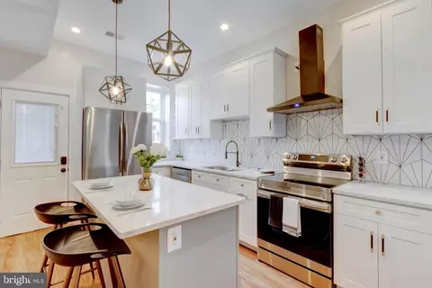 2414 Callow Ave, Baltimore, MD 21217 photo 1