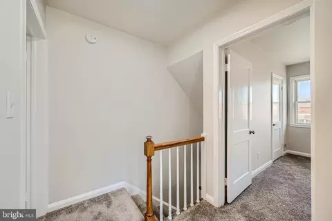 Entry Way - 6839 Eastbrook Ave, Baltimore, MD 21224 photo 6 of 7