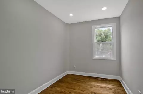 4243 Flowerton Rd, Baltimore, MD 21229 photo 19