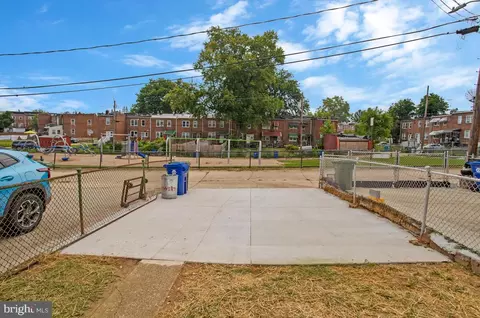 4243 Flowerton Rd, Baltimore, MD 21229 photo 35