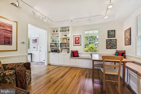 Dining - 4203 Eastview Rd, Baltimore, MD 21218 photo 1 of 2