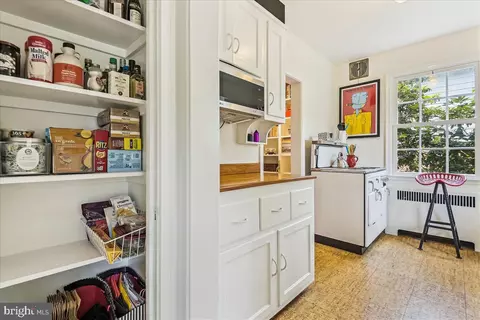 Kitchen - 4203 Eastview Rd, Baltimore, MD 21218 photo 5 of 5