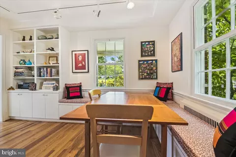 Dining - 4203 Eastview Rd, Baltimore, MD 21218 photo 2 of 2