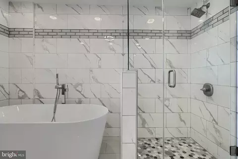 2124 Fleet St, Baltimore, MD 21231 photo 42