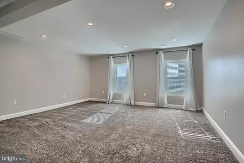 2124 Fleet St, Baltimore, MD 21231 photo 39