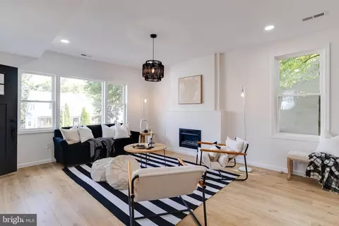 2909 Louise Ave, Baltimore, MD 21214 photo 8