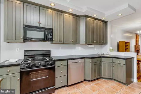 3013 Keswick Rd, Baltimore, MD 21211 photo 13