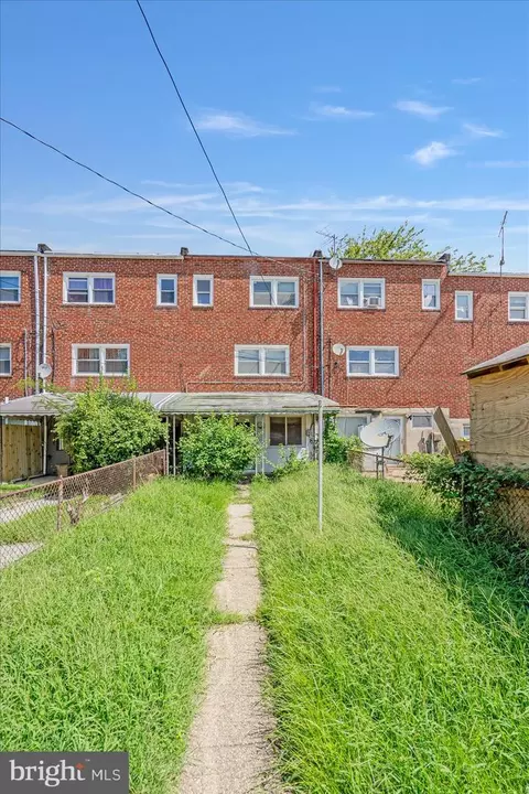 Exterior - 4543 Shamrock Ave, Baltimore, MD 21206 photo 1 of 3