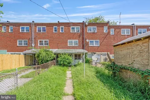 Exterior - 4543 Shamrock Ave, Baltimore, MD 21206 photo 3 of 3