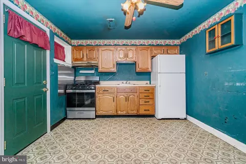 Kitchen - 4543 Shamrock Ave, Baltimore, MD 21206 photo 1 of 1
