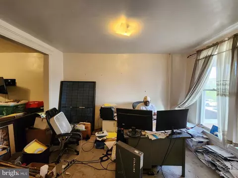 1604 E 29th St, Baltimore, MD 21218 photo 9