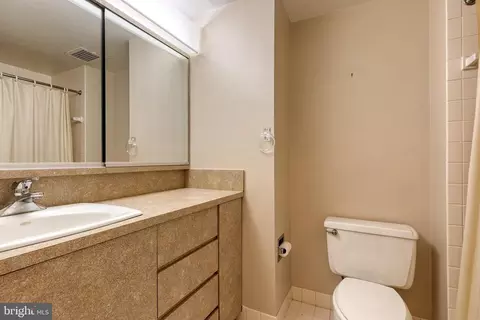 3601 Clarks Ln #E, Baltimore, MD 21215 photo 31