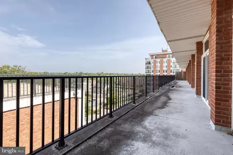 3601 Clarks Ln #E, Baltimore, MD 21215 photo 9