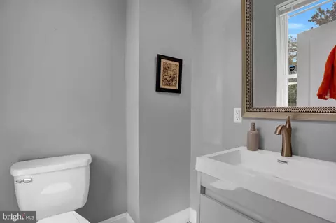 229 E Lafayette Ave, Baltimore, MD 21202 photo 15