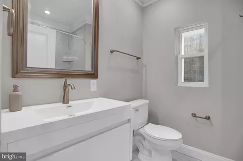 229 E Lafayette Ave, Baltimore, MD 21202 photo 30