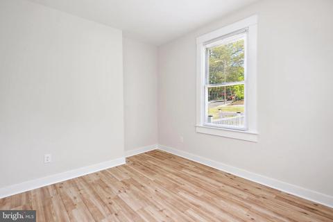 Bedroom - 4807 Pilgrim Rd, Baltimore, MD 21214 photo 3 of 8