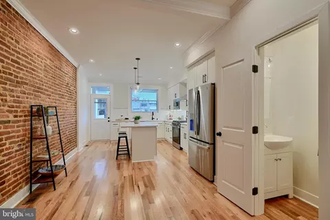 3706 Hudson St, Baltimore, MD 21224 photo 9