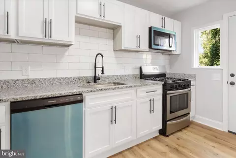 559 S Beechfield Ave, Baltimore, MD 21229 photo 10
