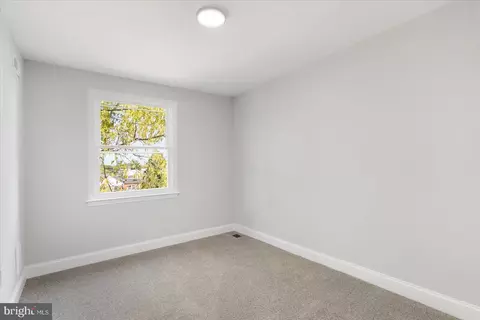 559 S Beechfield Ave, Baltimore, MD 21229 photo 19