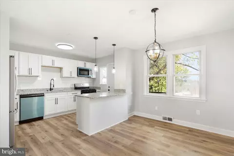 559 S Beechfield Ave, Baltimore, MD 21229 photo 14