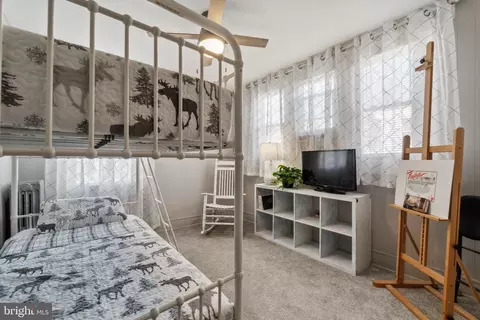 Bedroom - 4108 Rollins Ave, Baltimore, MD 21207 photo 5 of 6