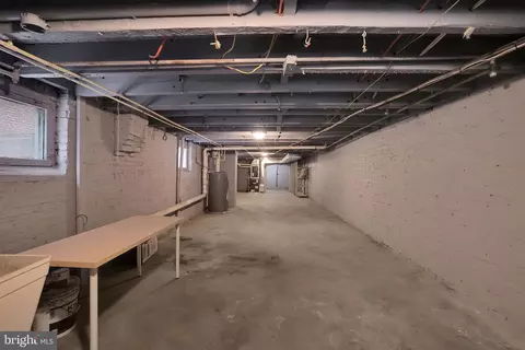 2411 Madison Ave, Baltimore, MD 21217 photo 35